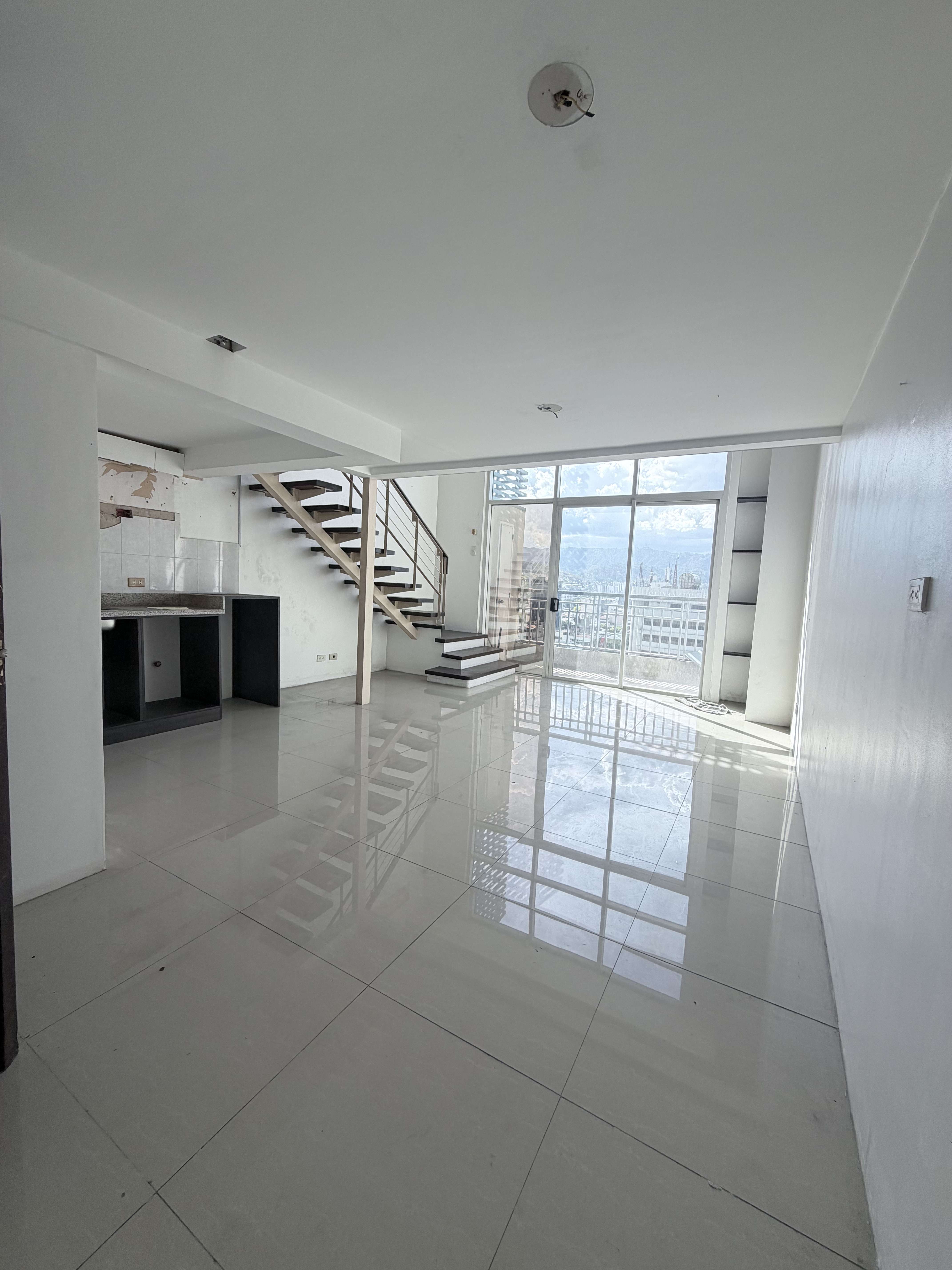 Unit 8 (Door 1408) 14/F Tower 3 Ultima Residences Brgy. Sta. Clara Cebu City