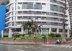 Unit 37PQ 37/F One Central Condominium Sen. Gil Puyat Ave. and HV Dela Costa St. Brgy. Bel-Air Makati City