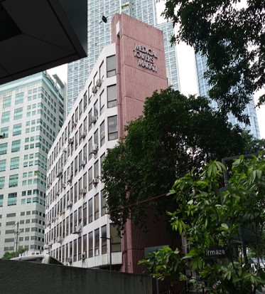 Unit 512 5/F Medical Towers Makati VA Rufino corner Ormaza Sts. Legaspi Village / San Lorenzo Makati City