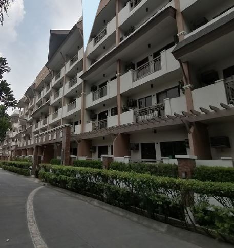 Unit 121 Lilac Building Siena Park Residences West Service Road Brgy. La Huerta / Sun Valley Paranaque City (with Service Area and Parking Slot)