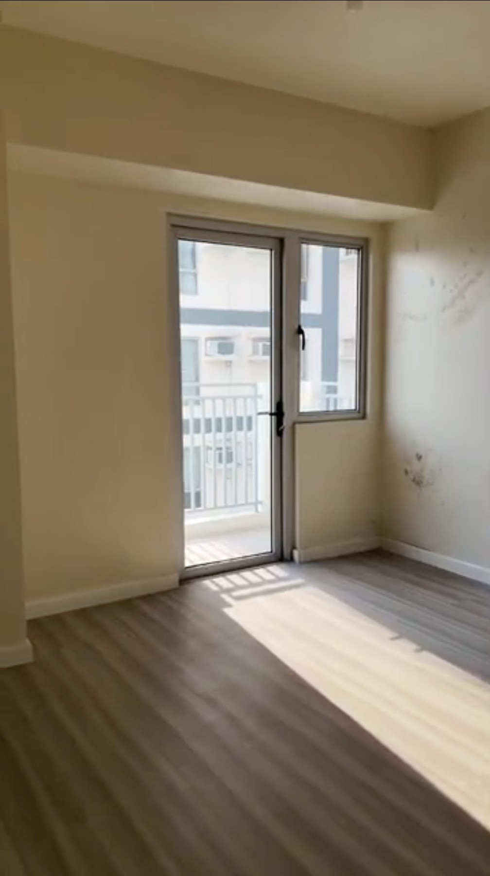 Unit 2-301 3rd Flr. Tower 2 Avida Towers Vireo South Uni on Dr. Arca South Western Bicutan Tagiug City Metro Manila (Pending consolidated Title / Tax Declaration)